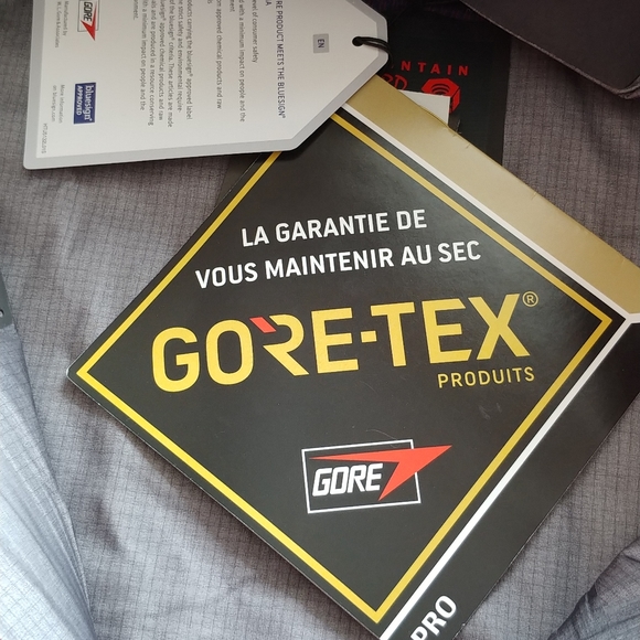 Mountain Hardware Exposure 2 Gore-Tex Pro Jacket - Picture 12 of 15